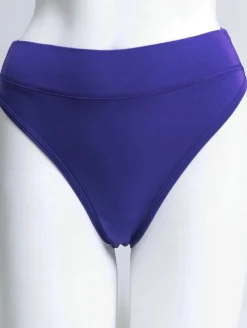 Blue Sky La Thong