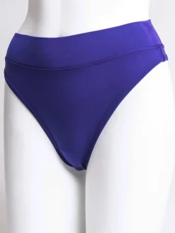 Blue Sky La Thong