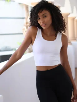 Bra:30 Scoop Back Crop Top