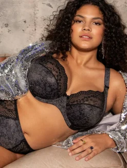 Elomi Lucie Stretch Lace Plunge Bra