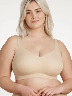 Evelyn & Bobbie Beyond Bra