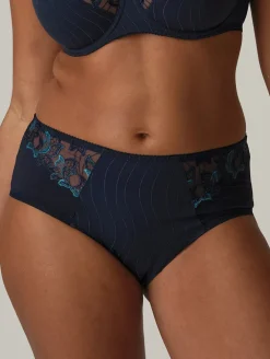 PrimaDonna Deauville Full Brief