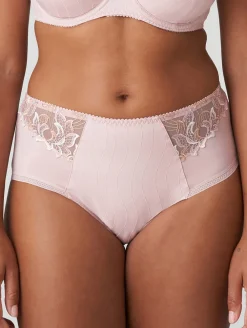 PrimaDonna Deauville Full Brief