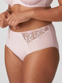 PrimaDonna Deauville Full Brief