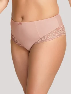 Sculptresse Roxie Brief