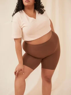 Thigh Society Regular Rise 7" Cooling Short