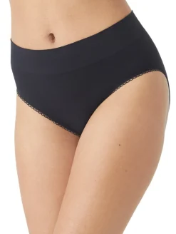 Wacoal Feeling Flexible Hi-Cut Brief