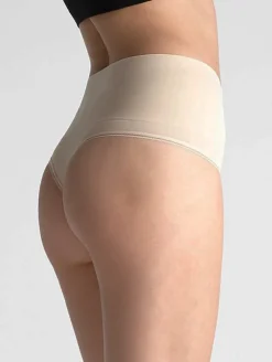 Yummie Seamless Shaping Thong